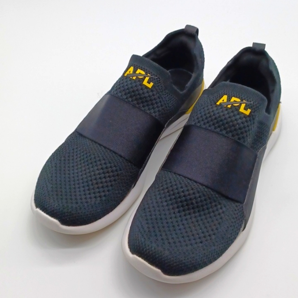 APL Techloom Bliss Sneakers Shoes Black Size 9 Running Walking